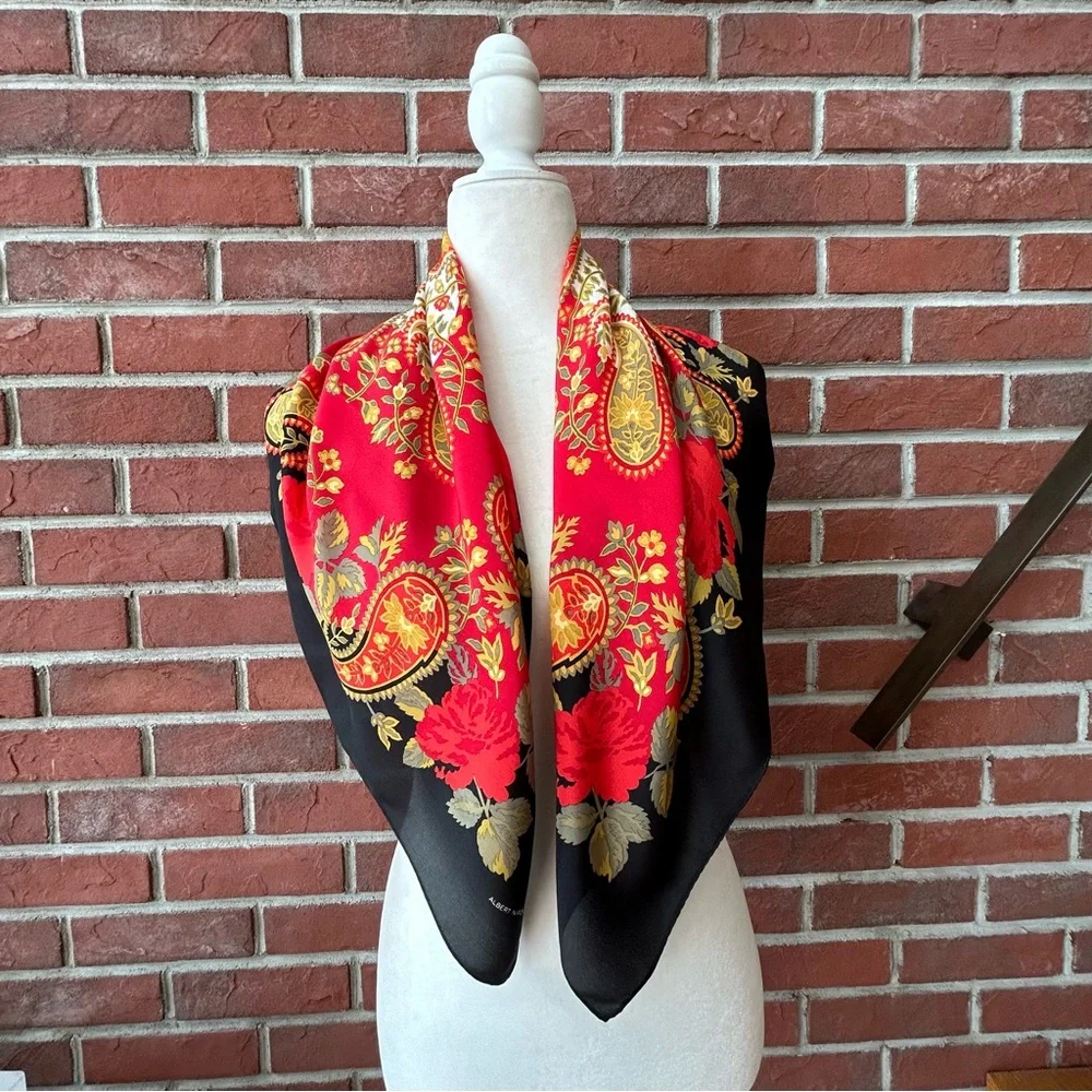 Albert Nipon Vintage Floral Paisley Signed Logo Scarf 30”x31”